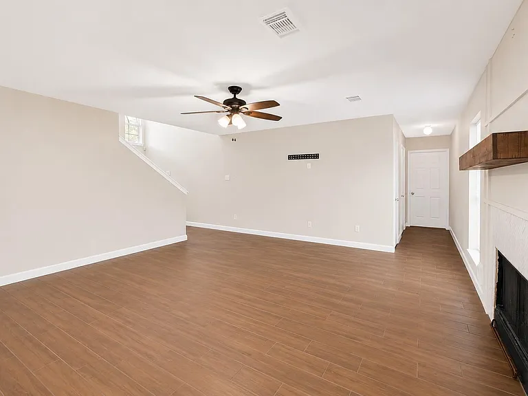 19002 Timber Way Dr — Photo 6