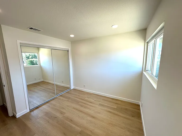 7777 Shannon Ave — Photo 10