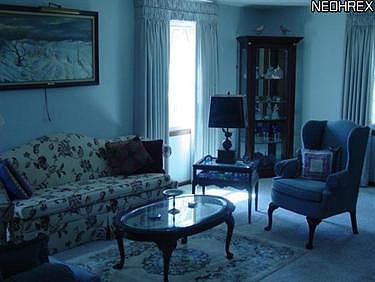 5th image of 315 Centennial Dr