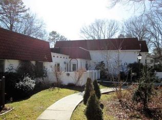 396 Birchwood Rd, Medford, NY 11763