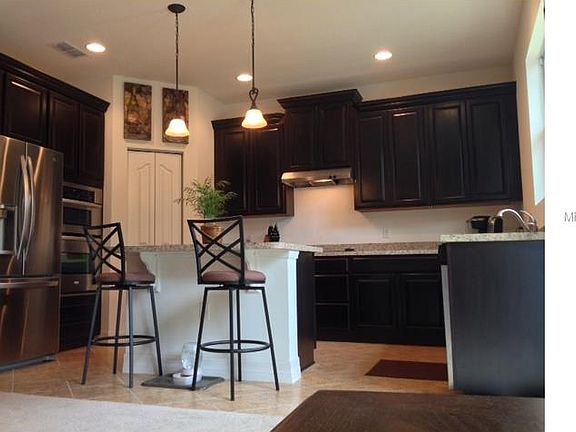 3rd image of 7255 Wakeview Dr