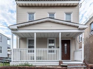 284 Alpine St, Perth Amboy, NJ 08861