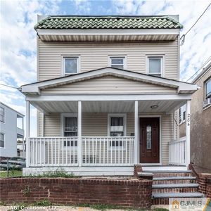 284 Alpine St, Perth Amboy, NJ, 08861