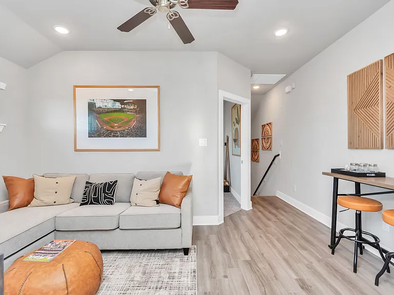 21010 Bay Village Dr #B — Photo 18