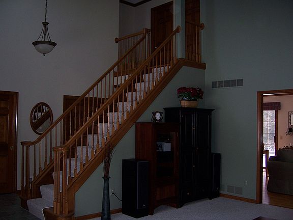 Stairway to 2nd Floor