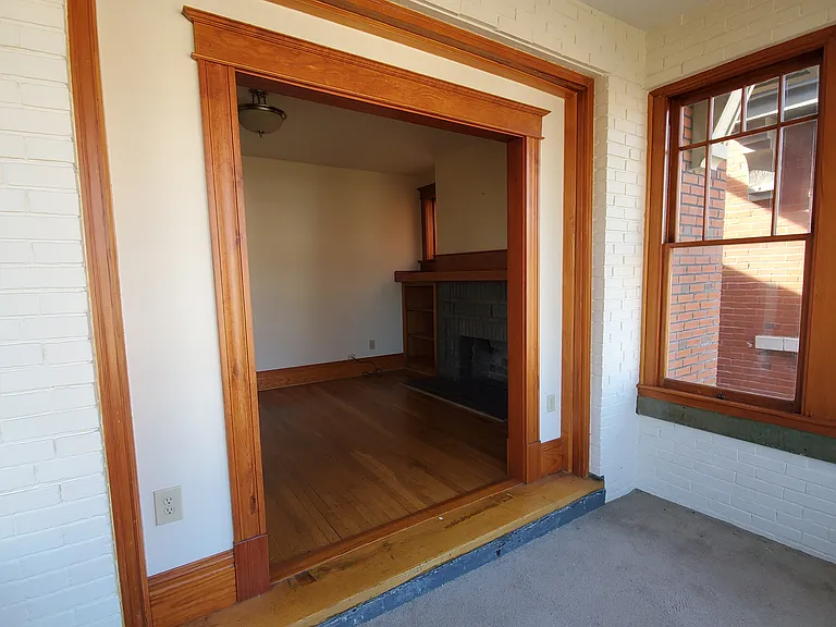 5788 Pershing Ave #3W — Photo 5