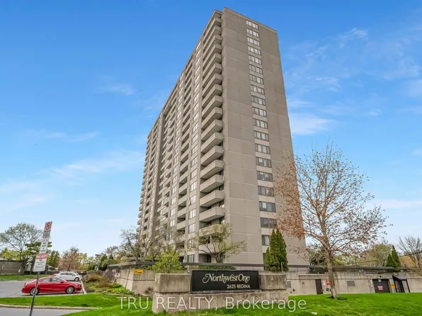 2625 Regina St #1504, Ottawa, ON K2B 5W8