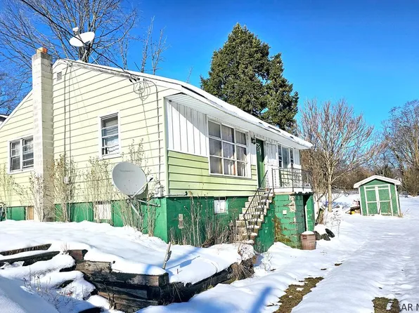 313 Hostetler Rd, Johnstown, PA 15904