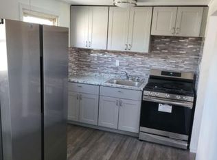 202 Crown Ave FLOOR 2, Elmont, NY 11003