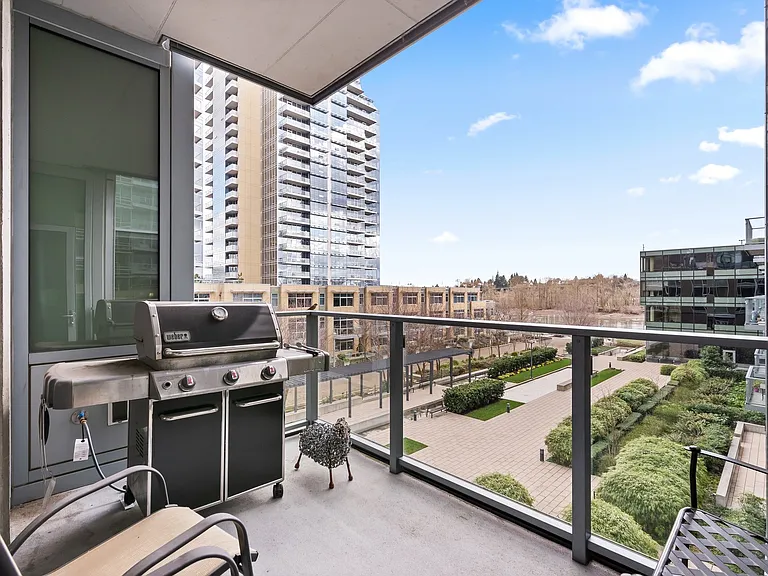 841 S Gaines St #305 — Photo 29