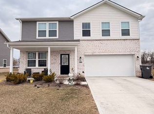 7423 Manor Lake Ln, Indianapolis, IN