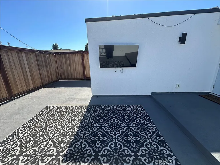 13508 Moorpark St #2 — Photo 58