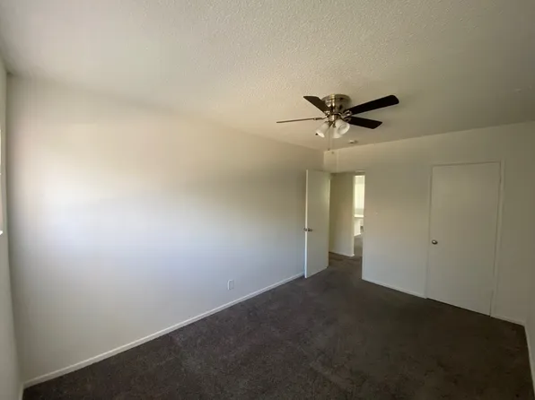 25917 Viana Ave #B, Lomita, CA 90717