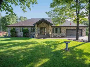 2455 Gillogly Rd, Carlton, MN 55718