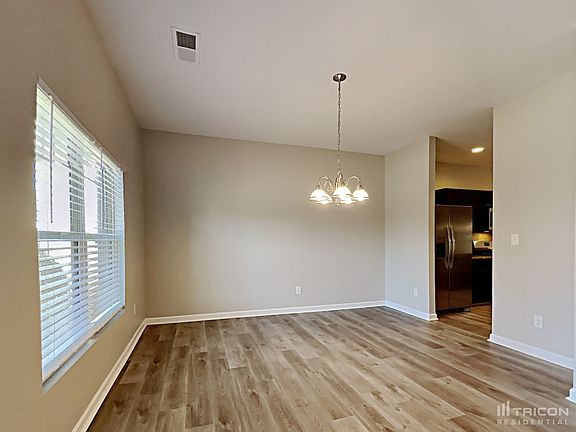 4th image of 750 Langley Farms Dr