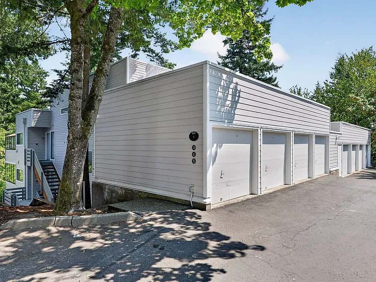 48 Eagle Crest Dr #5E — Photo 18