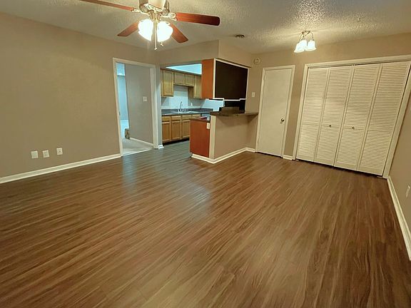 2nd image of 7914 Gleason Dr APT 1050