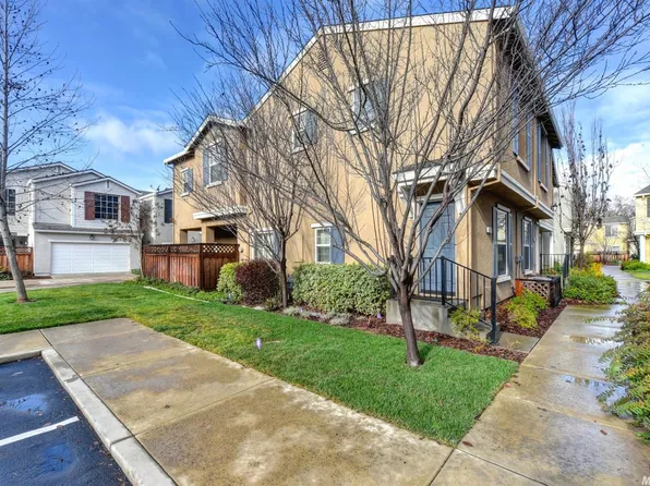6135 Westport Ln, Citrus Heights, CA 95621