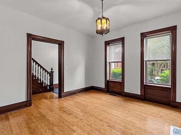 5th image of 3406 Humphrey St