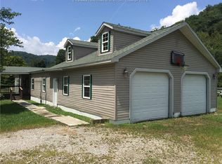 692 Kirbyton Rd, Seth, WV 25181