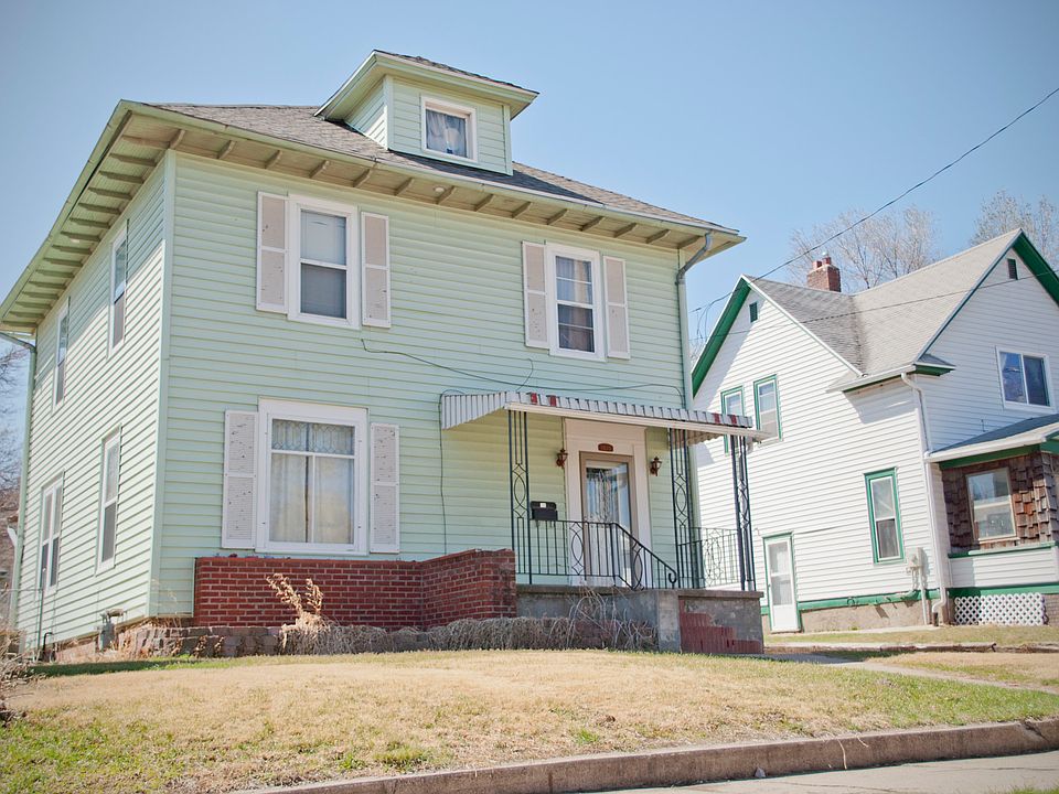 1st image of 1510 Villa Ave