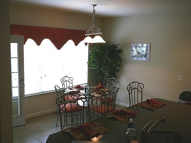 1st image of 901 Whiteoak Ct