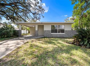 8520 Chinaberry Dr, Tampa, FL 33637