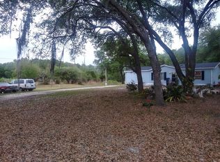 3016 Drum Rd, Zephyrhills, FL 33541