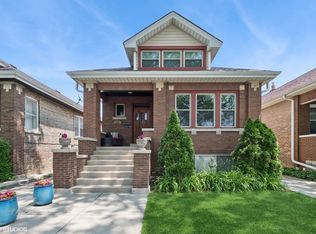 2431 Euclid Ave, Berwyn, IL 60402