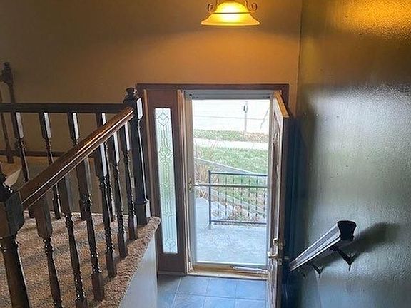 2nd image of 13056 Brookside Dr