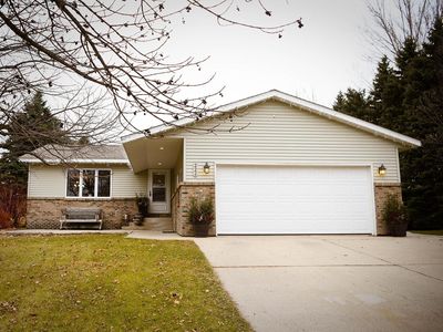 222 Lakeview Dr, Spicer, MN, 56288