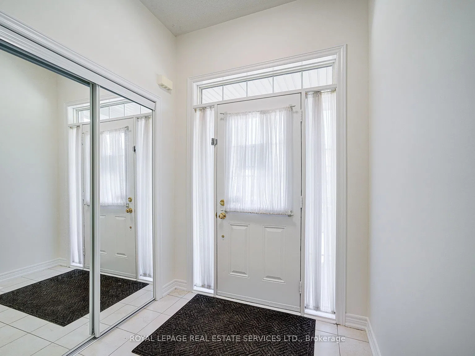 4 bed, $3,250 — Photo 3