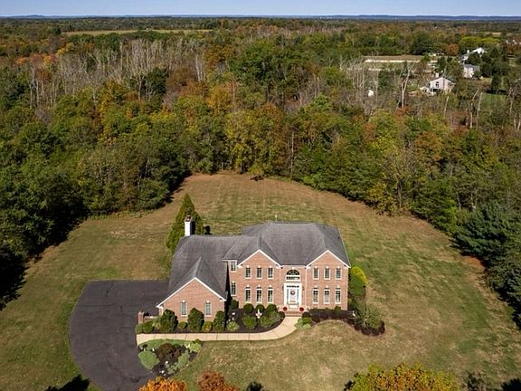 3rd image of 128 Butler Rd #Basement
