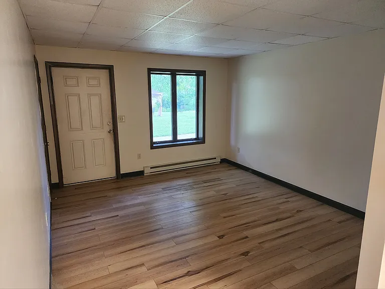 1820 Red Barn Village Rd — Photo 9