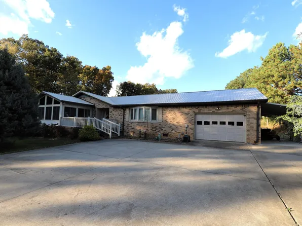 6907 Aurora Hwy, Benton, KY 42025