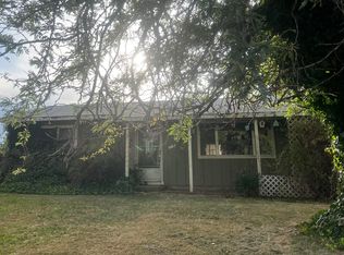 276 NE 9th St, Madras, OR 97741