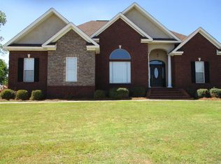 85 Century Ct, Wetumpka, AL 36092
