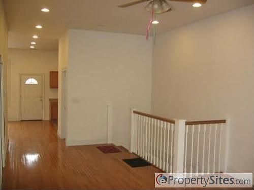 5th image of 2509 W North Ave