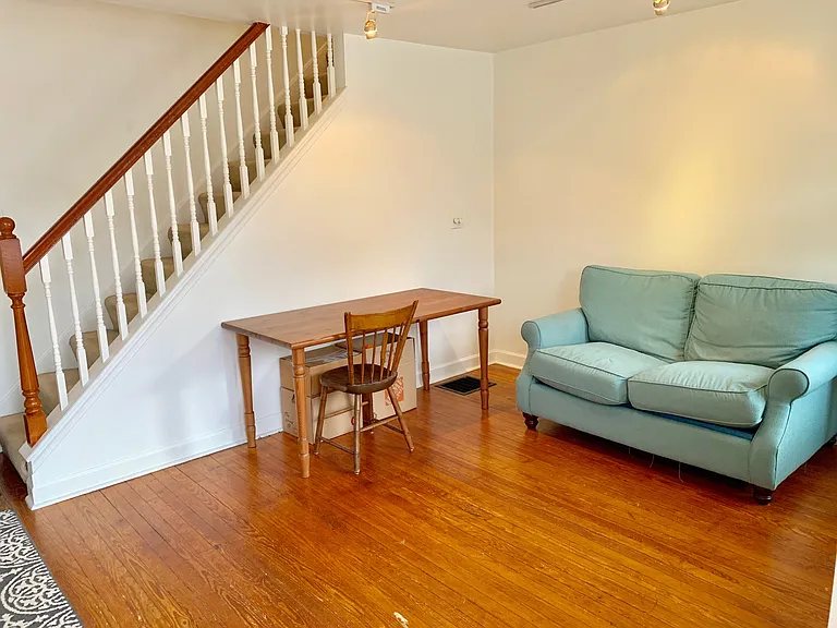 1904 N Union St — Photo 17