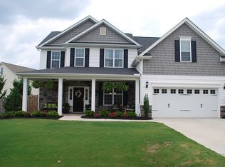 5728 Lumiere St, Holly Springs, NC 27540