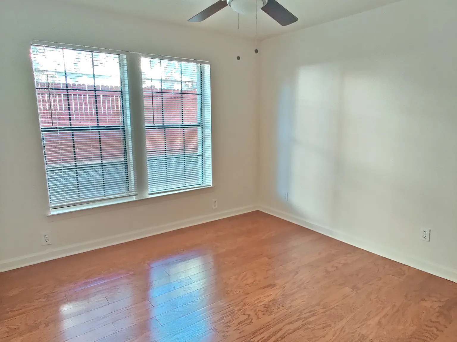 1 bed, 725 sqft, $1,649 — Photo 2