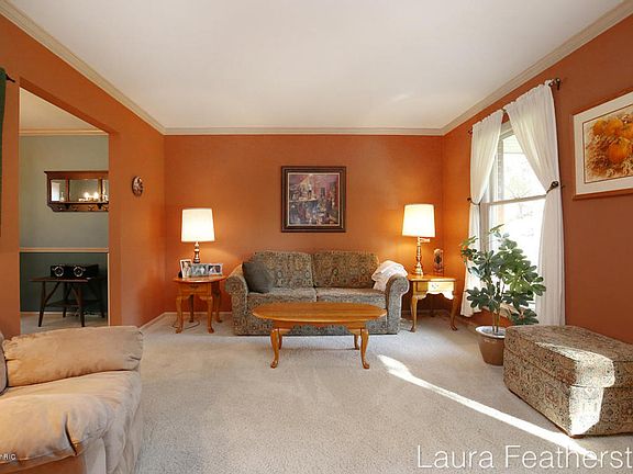 3rd image of 6141 Blythefield Ave NE