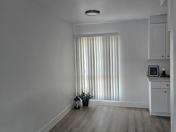 5th image of 13001 Vanowen St APT 10