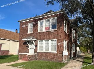 677 Tyler St., Gary, IN 46402