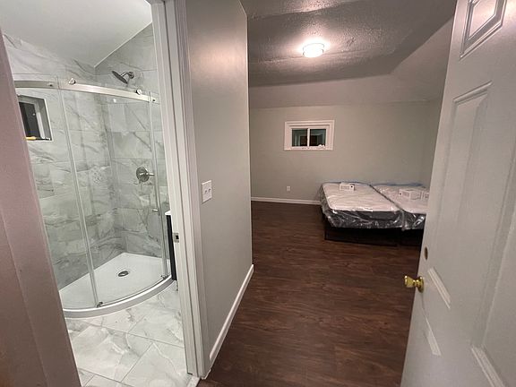 5th image of 330 E Fillmore St #2