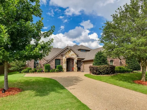 109 Manor Ln, Waxahachie, TX 75165