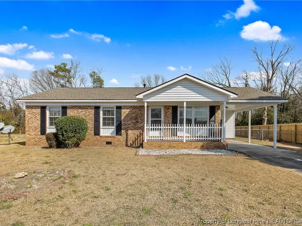 358 Longhorn Dr, Fayetteville, NC 28303