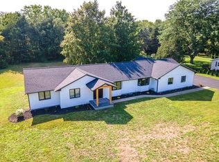 5773 Slocum Rd, Ontario, NY 14519