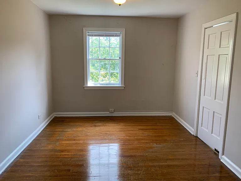 2848 Thornhill Rd — Photo 38