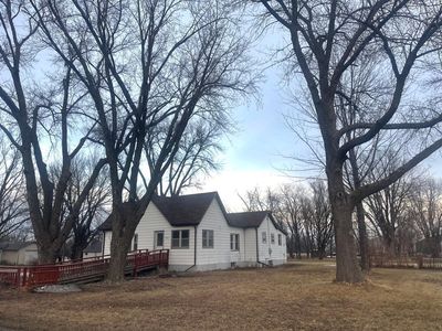 200 5th St, Walnut Grove, MN, 56180